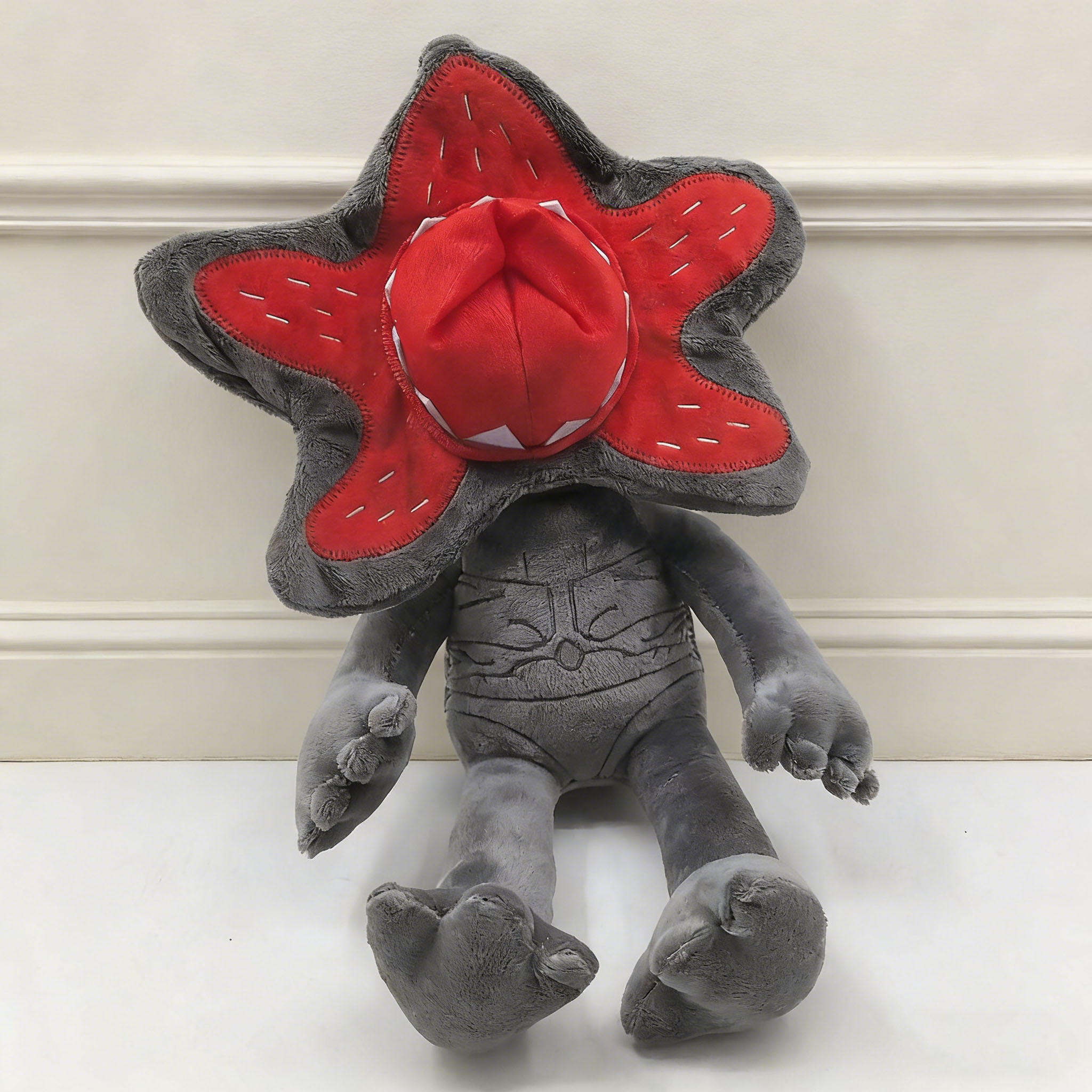 Boneco de Pelúcia Demogorgon F - Party Games Easter avaliação e preço